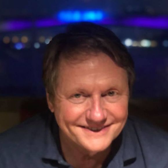 Meet your Posher, David - Picture 1 of 1